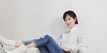 时宣：吃瓜女王的华丽转身与娱乐圈情人节的甜蜜背后