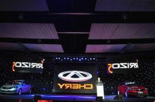 黄景瑜近况曝光：背后故事逐渐明朗，演艺路上的挑战与机遇